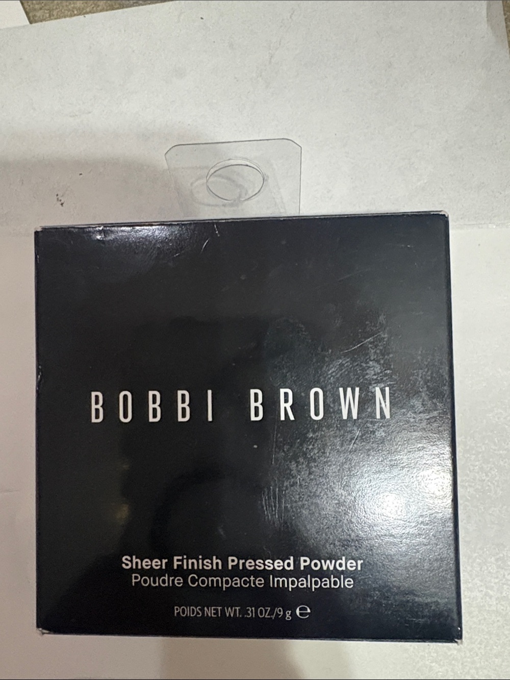 Bobbi Brown Sheer Finish Pressed Powder - SOFT PORCELAIN.31oz/9g new in box